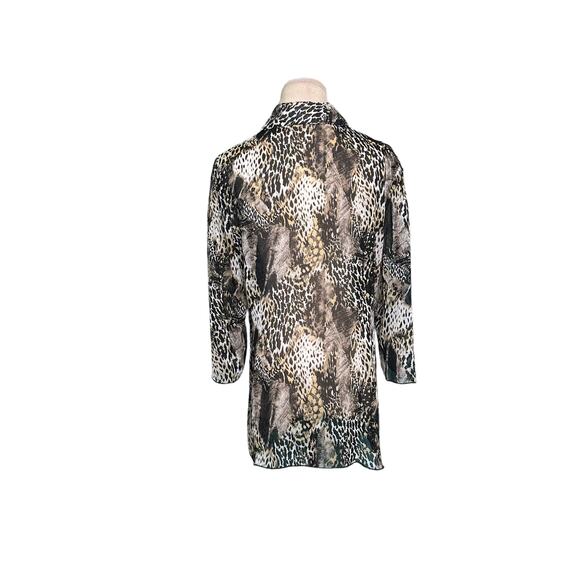 Essentials by Milano animal print 3/4 sleeves sheer blouse size Medium - Picture 11 of 11
